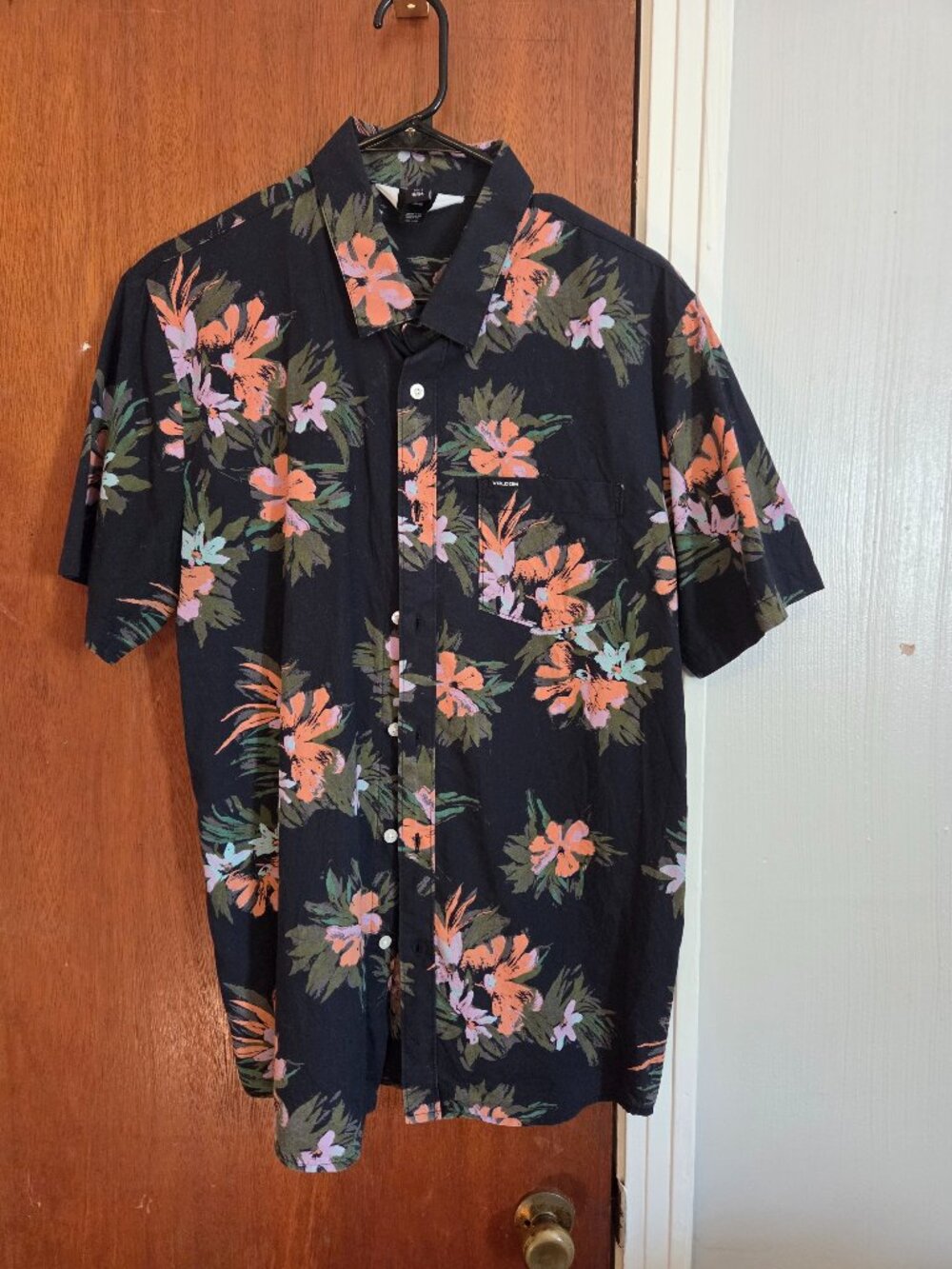 Volcom Mens Floral Tropical Hawaiian - Short Sleeve Button Down Shirt - Size L